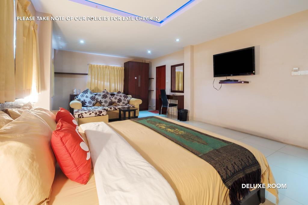 Zen Rooms Lk Metro Pattaya Esterno foto