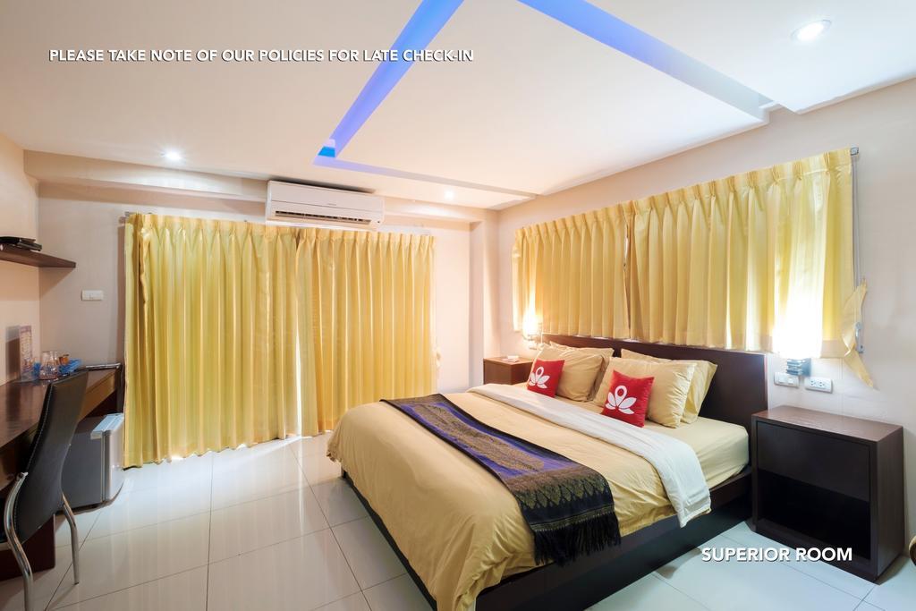 Zen Rooms Lk Metro Pattaya Esterno foto